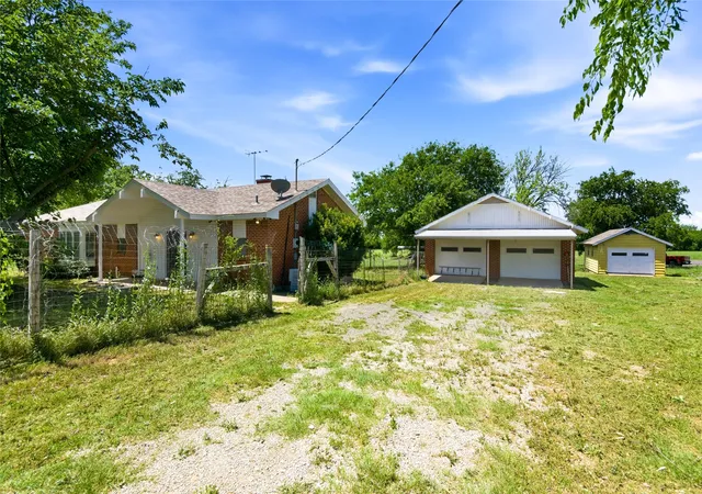Photo 3 of Single family home for sale at 14375 Us 287, Fort Worth, TX 76179 | MLS# 21260837 | Listing updated on 2026-09-13