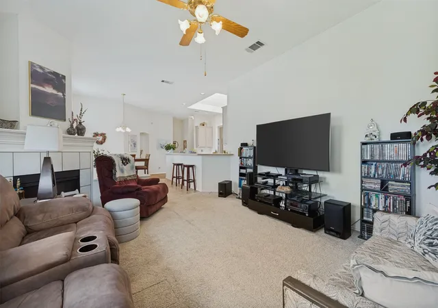 Photo 3 of Sale Pending at 10009 White Ln, Irving, TX 75063 | MLS# 21249294 | Listing updated on 2026-09-15