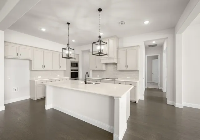 Photo 1 of Sale Pending at 31 Old Crow Rd, Joshua, TX 76058 | MLS# 21266599 | Listing updated on 2026-07-29
