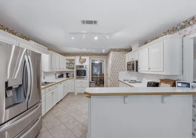 Photo 4 of Single family home for sale at 9627 County Road 4028, Kemp, TX 75143 | MLS# 21231693 | Listing updated on 2026-09-11