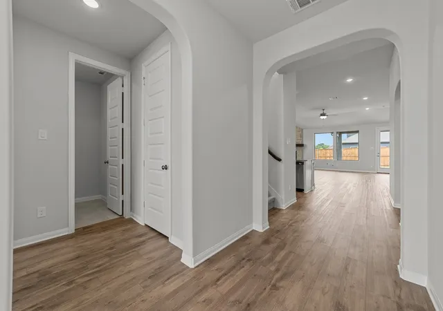 Photo 2 of Single family home for sale at 1041 Clayton Mews, Aubrey, TX 76227 | MLS# 21267141 | Listing updated on 2026-09-10