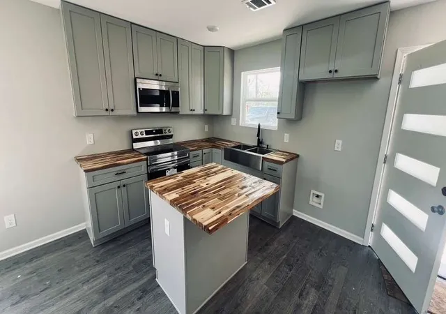 Photo 2 of Multi family home for sale at 1623 Seley Ave, Waco, TX 76704 | MLS# 21263796 | Listing updated on 2026-09-08