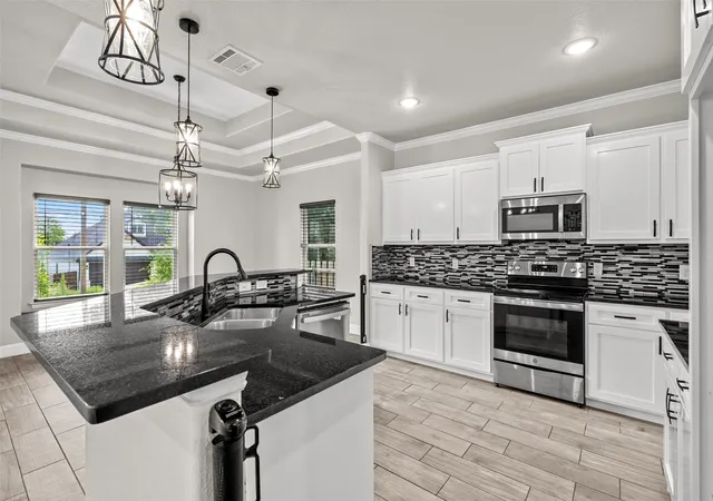 Photo 3 of Single family home for sale at 2955 Pearl Ave, Fort Worth, TX 76106 | MLS# 21266381 | Listing updated on 2026-09-10