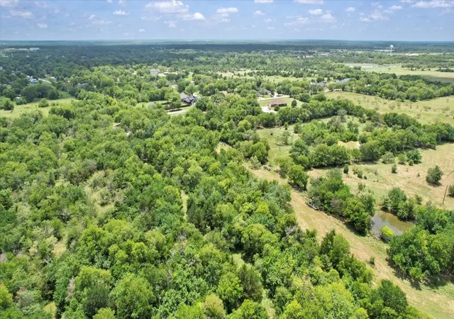 Photo 3 of Sale Pending at 507 N 5th St, Quinlan, TX 75474 | MLS# 21267447 | Listing updated on 2026-09-10