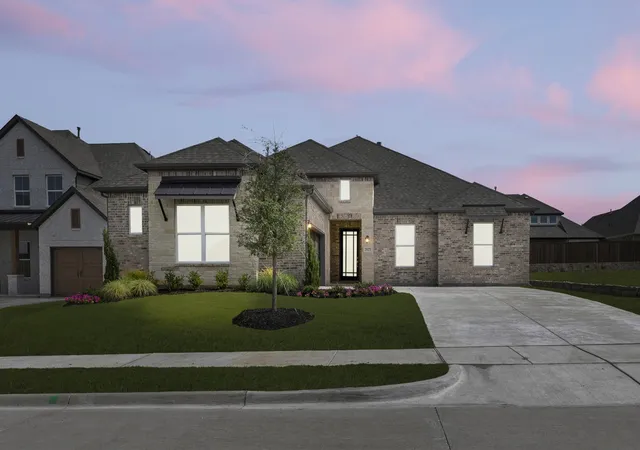 Photo 1 of Sale Pending at 2027 Clairmount Dr, Rockwall, TX 75087 | MLS# 21267964 | Listing updated on 2026-09-14