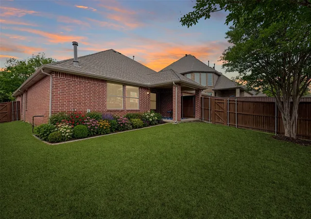 Photo 2 of Single family home for sale at 1806 Childress Ln, Allen, TX 75013 | MLS# 21211844 | Listing updated on 2026-10-06