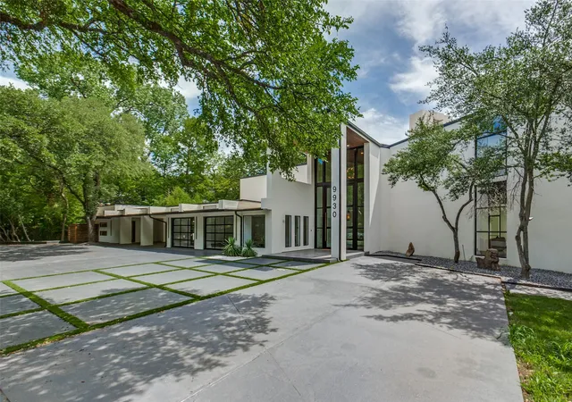Photo 1 of Sale Pending at 9930 Strait Ln, Dallas, TX 75220 | MLS# 21264694 | Listing updated on 2026-09-09