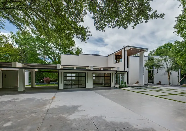 Photo 2 of Sale Pending at 9930 Strait Ln, Dallas, TX 75220 | MLS# 21264694 | Listing updated on 2026-09-09