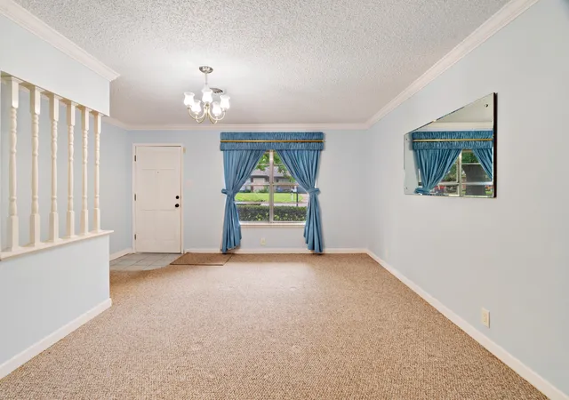 Photo 2 of Sale Pending at 3225 E Houston St, Paris, TX 75460 | MLS# 21268453 | Listing updated on 2026-09-14