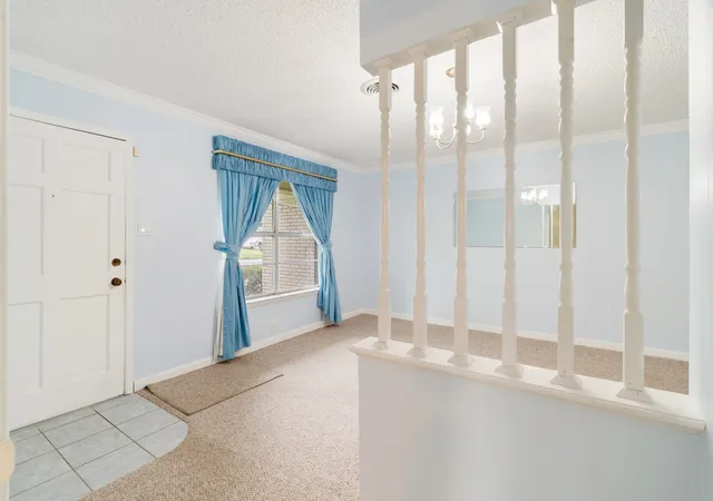 Photo 3 of Sale Pending at 3225 E Houston St, Paris, TX 75460 | MLS# 21268453 | Listing updated on 2026-09-14