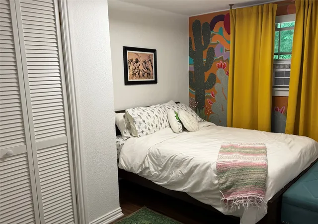 Photo 4 of Single family home for sale at 111 Apache Trl, Whitney, TX 76692 | MLS# 21268652 | Listing updated on 2026-07-31