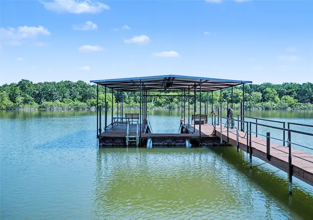 Photo 4 of Sale Pending at 101 Friendship Cir, Quinlan, TX 75474 | MLS# 21268882 | Listing updated on 2026-09-08