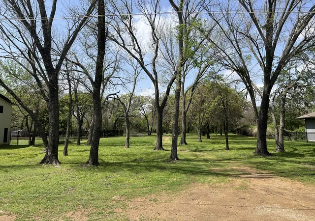 Photo 1 of Land for sale at 103 Wild Oak Ln, Lake Dallas, TX 75065 | MLS# 21268385 | Listing updated on 2026-09-08