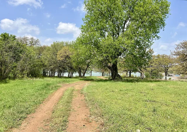 Photo 3 of Land for sale at 103 Wild Oak Ln, Lake Dallas, TX 75065 | MLS# 21268385 | Listing updated on 2026-09-08