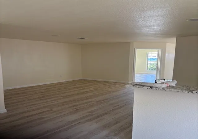 Photo 3 of Single family home for sale at 104 S Wall St, Itasca, TX 76055 | MLS# 21268613 | Listing updated on 2026-09-13