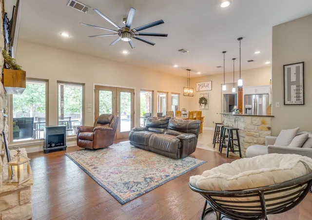 Photo 3 of Single family home for sale at 116 Flat Foot, Stephenville, TX 76401 | MLS# 21269219 | Listing updated on 2026-09-11
