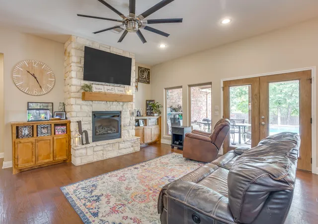Photo 3 of Sale Pending at 116 Flat Foot, Stephenville, TX 76401 | MLS# 21269219 | Listing updated on 2026-10-06