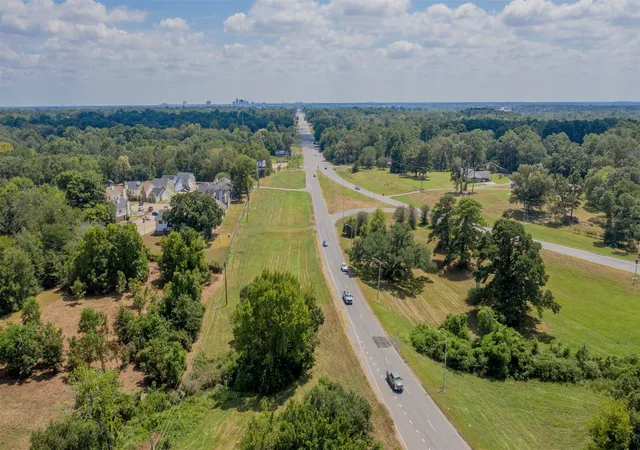 Photo 3 of Land for sale at 0 Hwy 71/Pinehill, Shreveport, LA 71107 | MLS# 21269336 | Listing updated on 2026-09-09