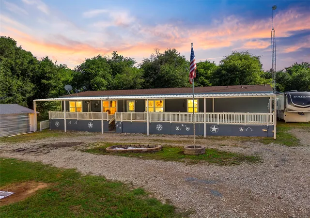 Photo 1 of Single family home for sale at 163 Bettinger Wy, Waco, TX 76705 | MLS# 21269666 | Listing updated on 2026-09-10