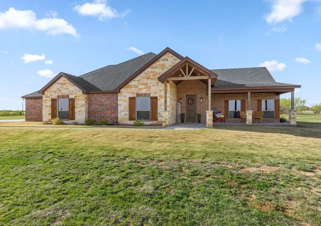 Photo 1 of Single family home for sale at 515 Sales Rd, Windthorst, TX 76389 | MLS# 21269413 | Listing updated on 2026-09-23