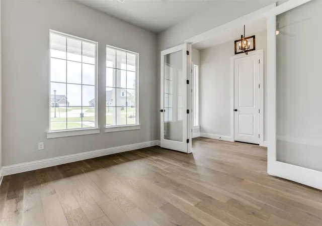 Photo 2 of Sale Pending at 805 Concord Ct, Nevada, TX 75173 | MLS# 21270080 | Listing updated on 2026-09-18