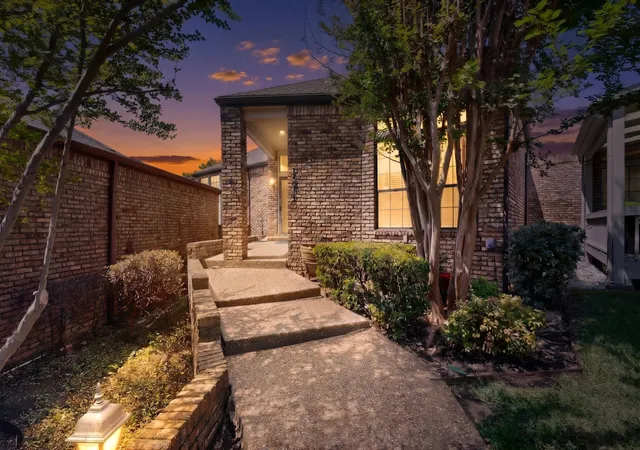 Photo 1 of Single family home for sale at 14015 Highmark Sq, Dallas, TX 75254 | MLS# 21266334 | Listing updated on 2026-09-09