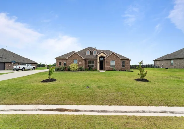 Photo 3 of Single family home for sale at 8130 Honeywell Ave, Greenville, TX 75402 | MLS# 21270391 | Listing updated on 2026-09-08