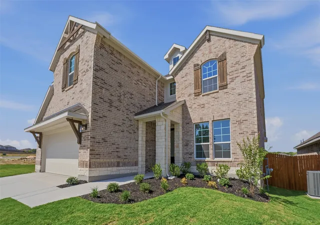 Photo 3 of Sale Pending at 828 Elmstead Dr, Fort Worth, TX 76108 | MLS# 21270408 | Listing updated on 2026-09-30