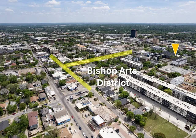 Photo 1 of Multi family home for sale at 112 N Adams Ave, Dallas, TX 75208 | MLS# 21267883 | Listing updated on 2026-09-13