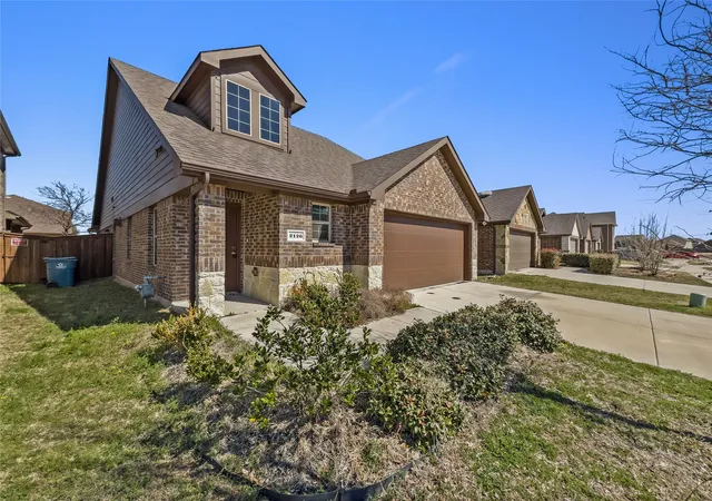Photo 2 of Single family home for sale at 2126 Hobby Dr, Forney, TX 75126 | MLS# 21270837 | Listing updated on 2026-09-14