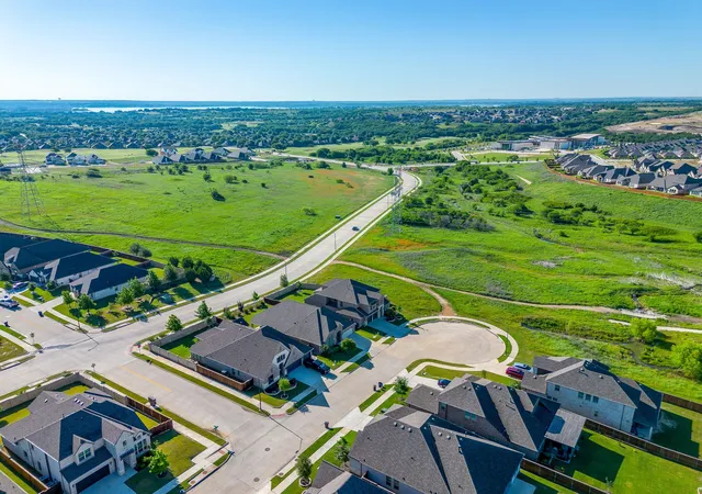 Photo 2 of Single family home for sale at 5709 Pope Creek Rd, Fort Worth, TX 76126 | MLS# 21270027 | Listing updated on 2026-09-12