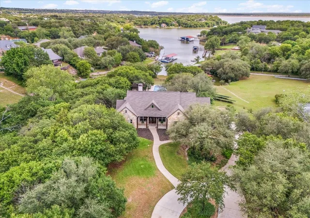 Photo 1 of Single family home for sale at 10021 Yeoman Ln, Fort Worth, TX 76179 | MLS# 21267306 | Listing updated on 2026-09-08
