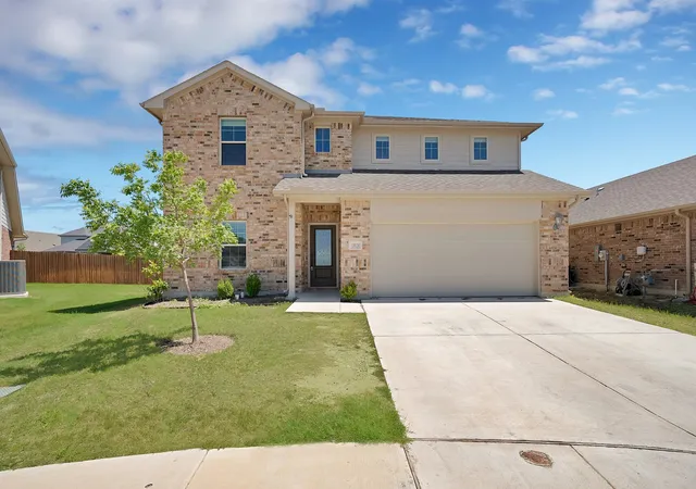 Photo 1 of Single family home for sale at 10620 Muckleshoot St, Fort Worth, TX 76179 | MLS# 21270243 | Listing updated on 2026-09-15