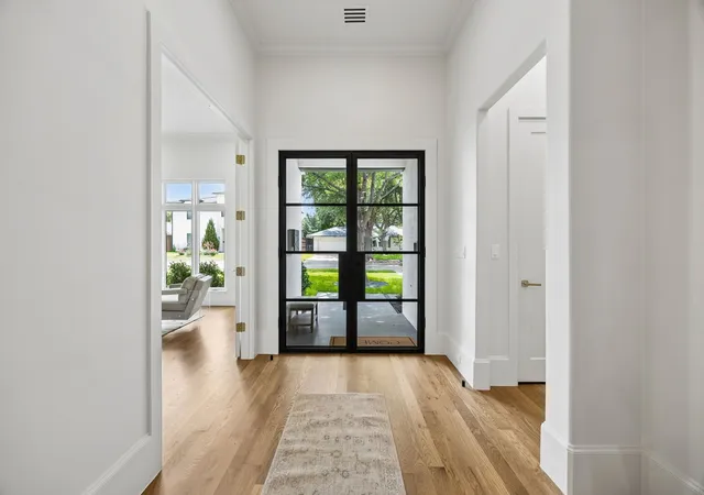 Photo 3 of Single family home for sale at 9939 Ontario Ln, Dallas, TX 75220 | MLS# 21268528 | Listing updated on 2026-09-14