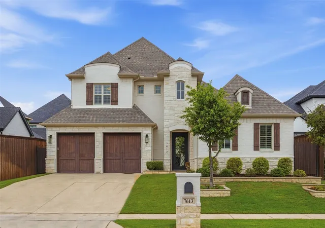 Photo 1 of Sale Pending at 7613 Ira Dr, North Richland Hills, TX 76182 | MLS# 21270161 | Listing updated on 2026-09-12