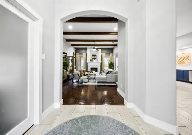 Photo 3 of Single family home for sale at 109 Aledo Pointe Dr, Aledo, TX 76008 | MLS# 21267327 | Listing updated on 2026-09-09