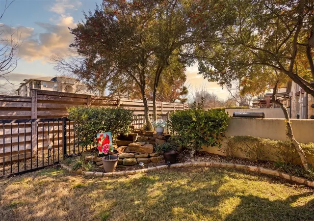 Photo 3 of Sale Pending at 703 N Avalon Ct, Granbury, TX 76048 | MLS# 21271570 | Listing updated on 2026-10-01