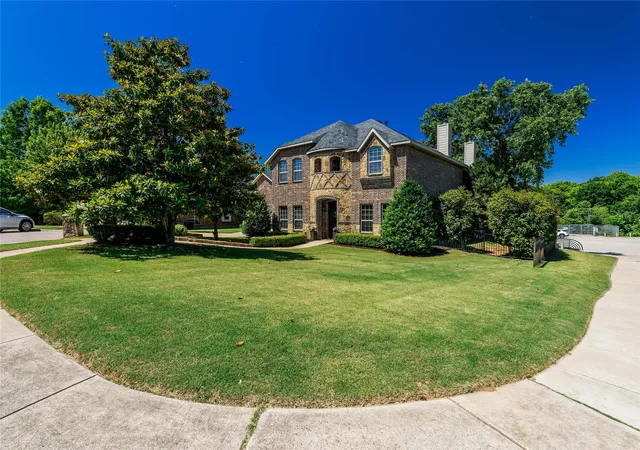Photo 2 of Single family home for sale at 3023 Kiln Dr, Corinth, TX 76210 | MLS# 21268007 | Listing updated on 2026-09-10