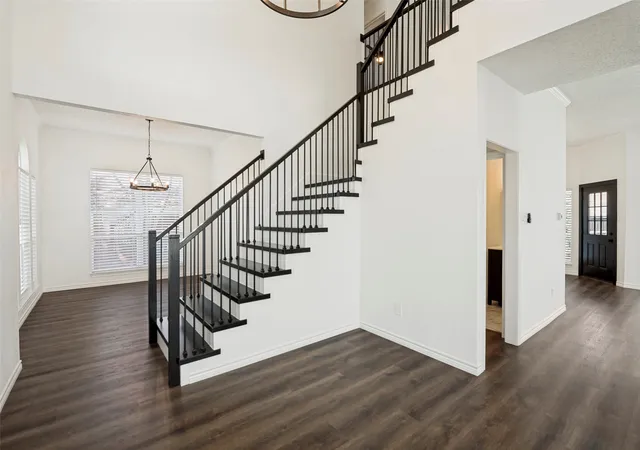 Photo 4 of Single family home for sale at 1420 Dudley Dr, Carrollton, TX 75007 | MLS# 21257061 | Listing updated on 2026-08-01