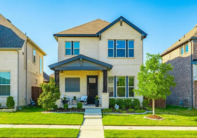 Photo 3 of Single family home for sale at 9341 Loggerhead Wy, Fort Worth, TX 76118 | MLS# 21269856 | Listing updated on 2026-09-28