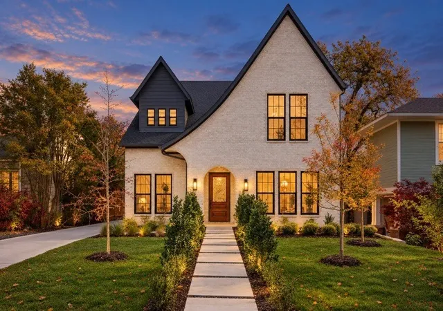 Photo 1 of Single family home for sale at 6162 Prospect Ave, Dallas, TX 75214 | MLS# 21198527 | Listing updated on 2026-09-12