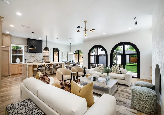 Photo 2 of Single family home for sale at 6162 Prospect Ave, Dallas, TX 75214 | MLS# 21198527 | Listing updated on 2026-09-12