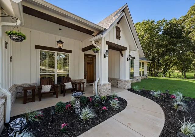 Photo 2 of Single family home for sale at 1144 Paradise Cvs, Streetman, TX 75859 | MLS# 21271785 | Listing updated on 2026-09-11