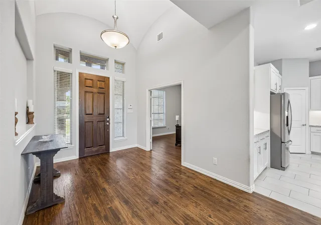 Photo 4 of Sale Pending at 2015 Alps Ct, Cedar Hill, TX 75104 | MLS# 21272647 | Listing updated on 2026-09-17