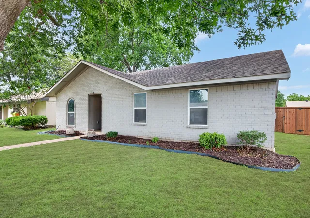 Single family home for sale at 903 Grassy Glen Dr, Allen, TX 75002 | MLS# 21272851