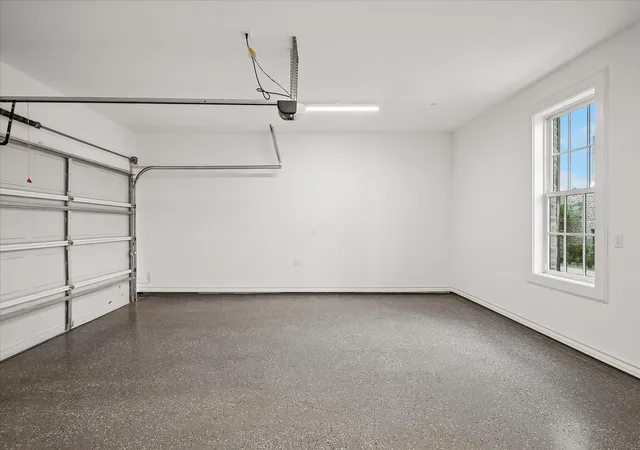Photo 3 of Townhouse for sale at 5033 Magnolia Cir, Addison, TX 75001 | MLS# 21272892 | Listing updated on 2026-09-13
