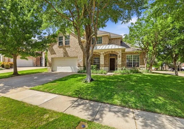 Photo 1 of Sale Pending at 5733 Sugar Maple Dr, Fort Worth, TX 76244 | MLS# 21265207 | Listing updated on 2026-07-29