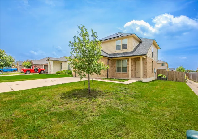 Photo 3 of Single family home for sale at 5412 Tama Dr, Waco, TX 76708 | MLS# 21273259 | Listing updated on 2026-08-02