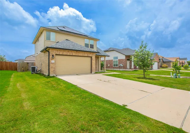 Photo 3 of Single family home for sale at 5412 Tama Dr, Waco, TX 76708 | MLS# 21273259 | Listing updated on 2026-08-02