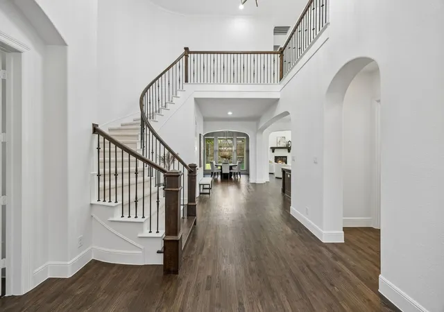 Photo 3 of Single family home for sale at 2601 Fairhill Ln, Flower Mound, TX 75022 | MLS# 21271557 | Listing updated on 2026-09-12